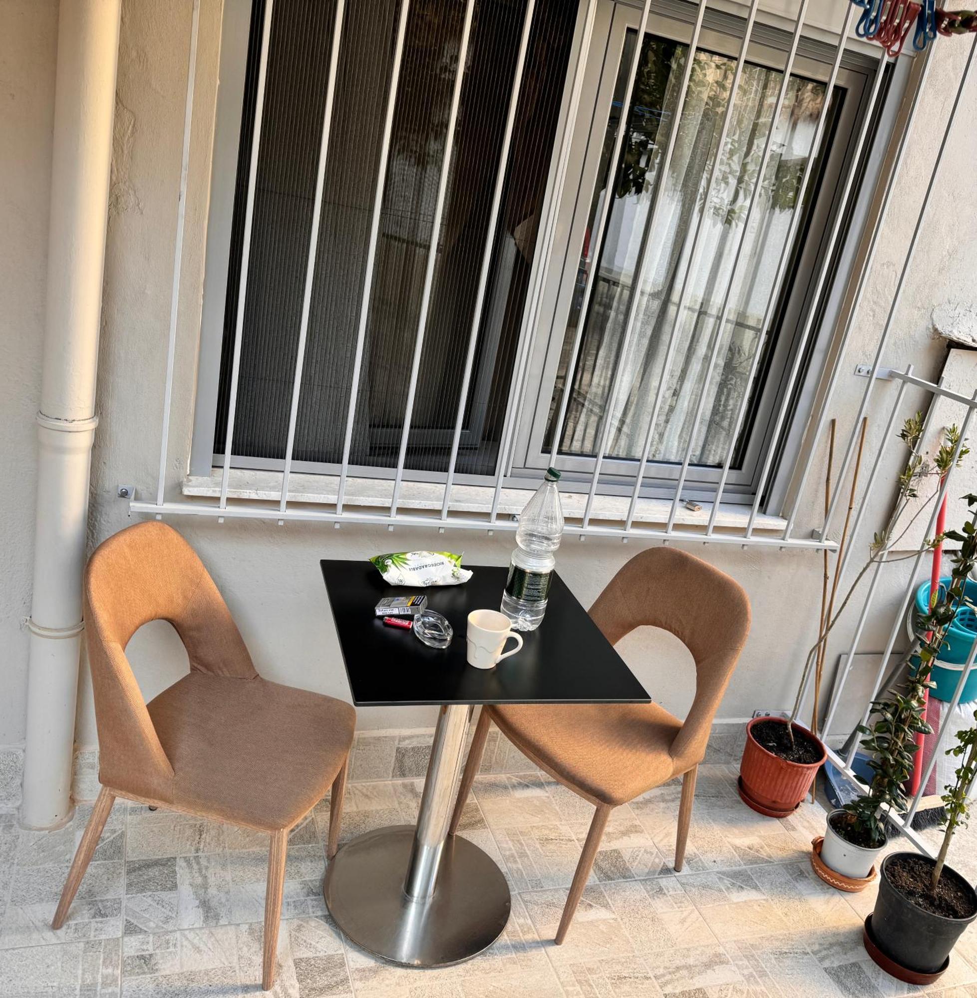 Hidden Gem 1 Apartamento Tirana Exterior foto